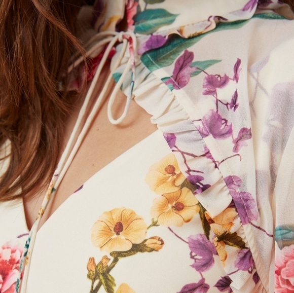 Keepsake About Us Longsleeve Floral Dress size 00 NWT - Picture 4 of 13